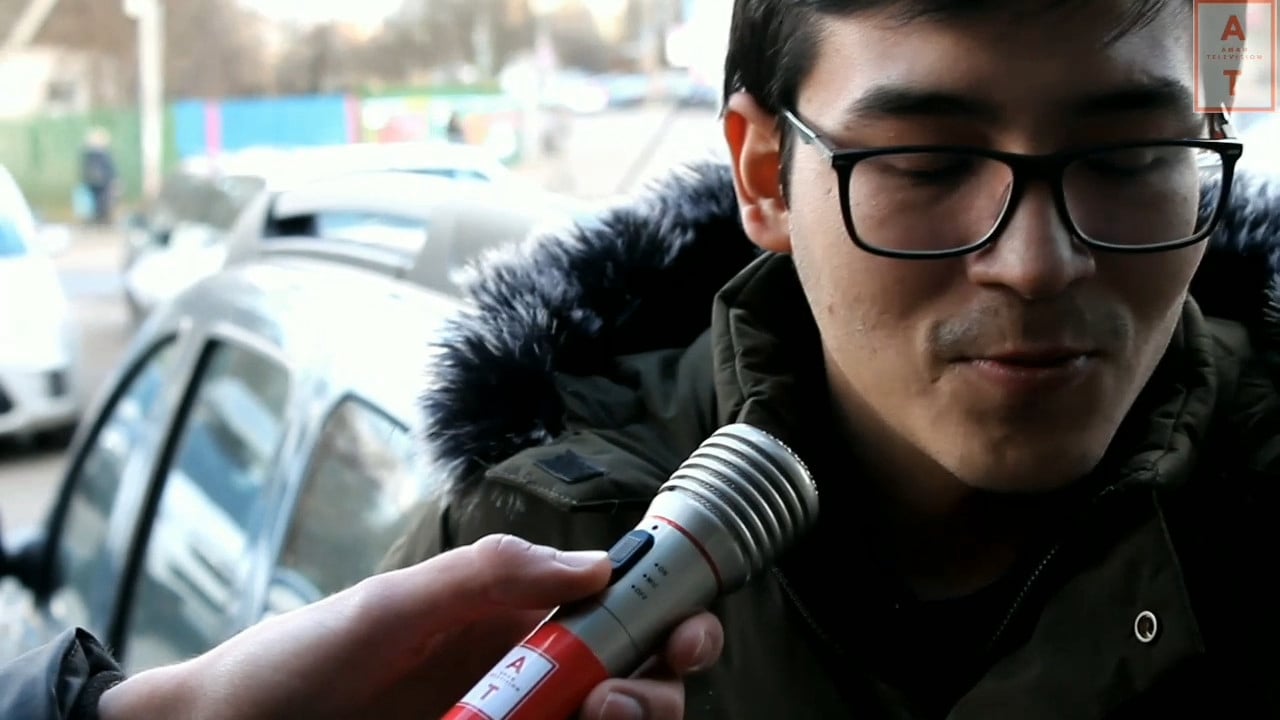 A vy doma ili na ulitse?